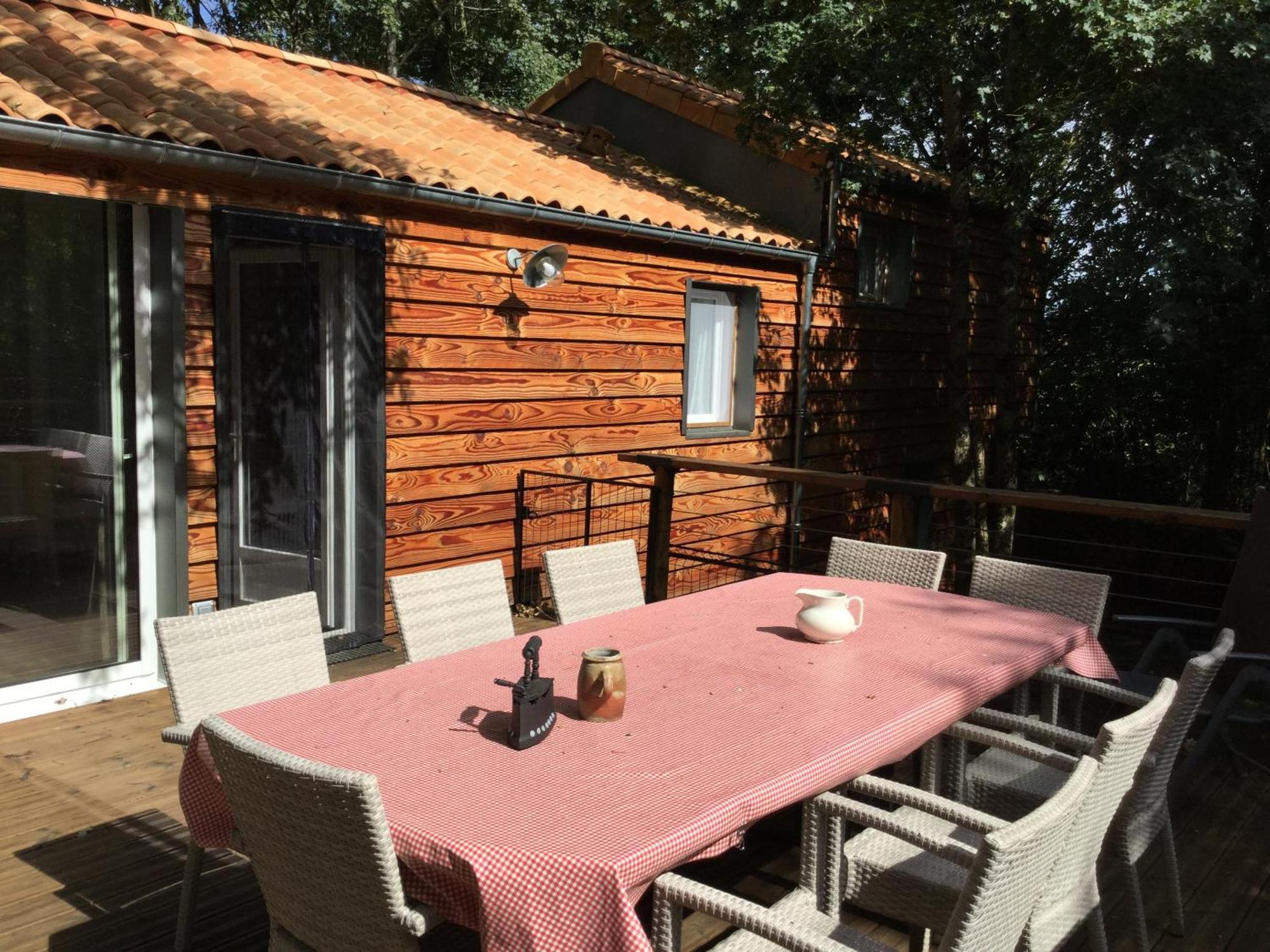 Colibri Loc - Insolite - 3 Etoiles - Parc - Etang - Familles - Soiree Ok Brigne Exterior foto